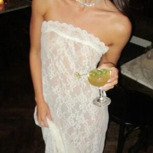 ISO WeWoreWhat Strapless Lace Maxi Dress Size 4, 6 or 8